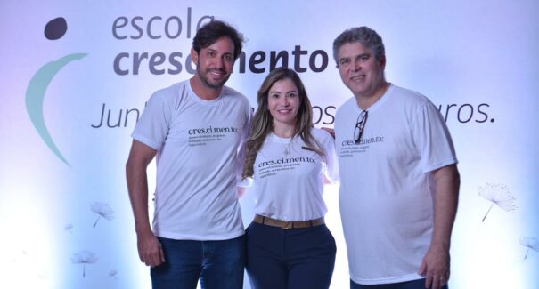 Escola Crescimento negocia parceria com Inspira Rede de Educadores