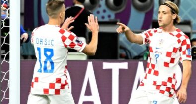 Após pressão, Croácia elimina Bélgica da copa e avança para as oitavas