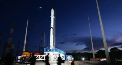 Lançamento do foguete sul-coreano no CLA é cancelado novamente