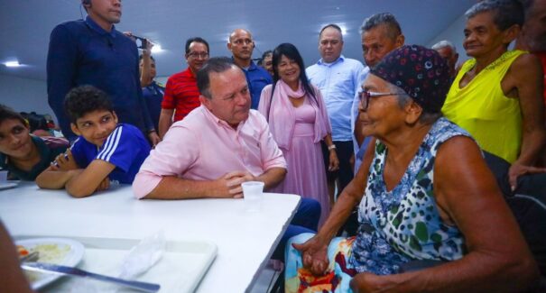 Restaurantes Populares garantem ceia natalina de qualidade a 45 mil maranhenses