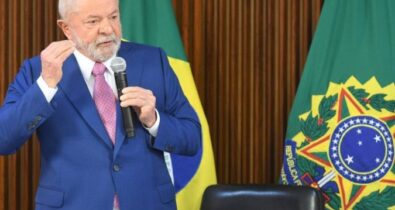 Governo Lula adota pronome neutro “todes” em eventos oficiais