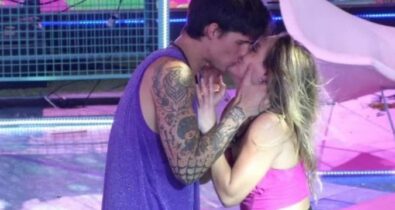 Confira os beijos que rolaram na primeira festa do BBB 23