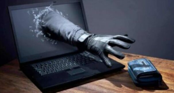 Polícia Civil deflagra operação contra organização criminosa por golpes na Web