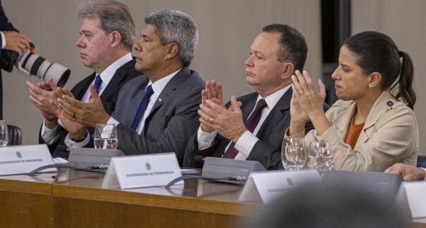 Em Brasília, Carlos Brandão vai a Fórum de Governadores com Lula e STF