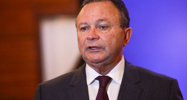 Brandão discute medidas econômicas em encontro com governadores de todo o Brasil