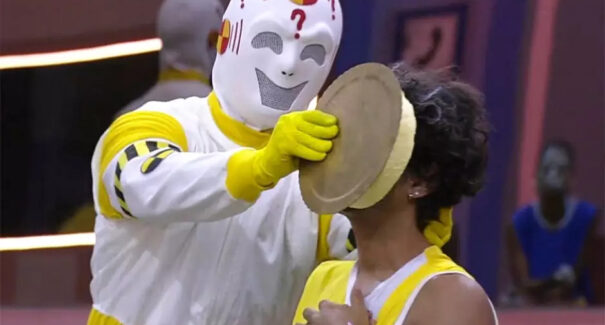 BBB23: Jogo da Discórdia tem dummys dando tortadas