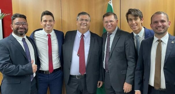 Ivo Rezende prestigia posse dos ministros de Comunicações e Justiça