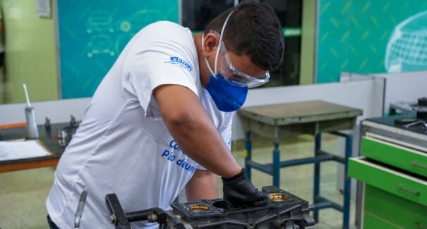 Prorrogadas inscrições dos cursos profissionais gratuitos de nível médio, no SENAI