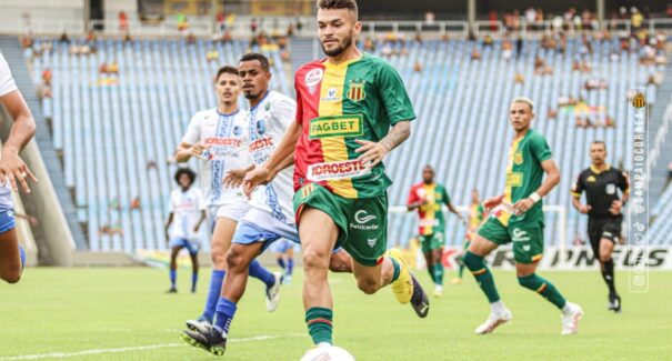 Sampaio bate Chapadinha e Pinheiro surpreende o IAPE