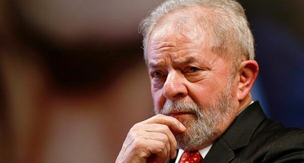 Lula troca comando do Exército por “fratura no nível de confiança”