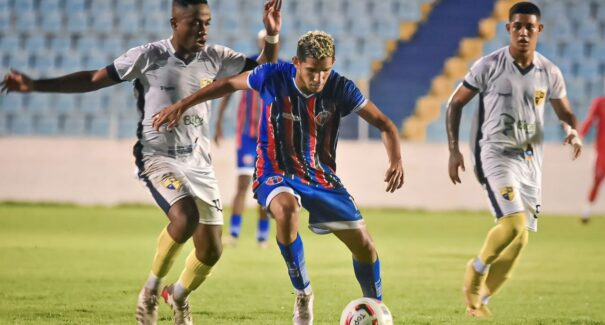 Maranhão bate outra vez o Iape e segue líder do Grupo B