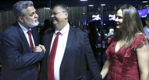 Dino declara confiança na vitória de Pacheco para presidência do senado