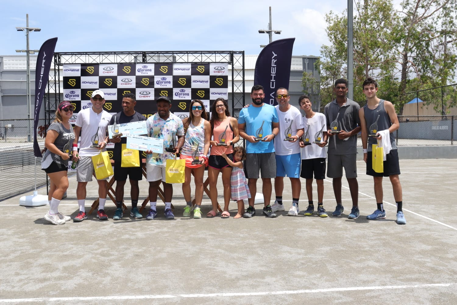 Circuito feminino de tênis divulga calendário sem torneios na