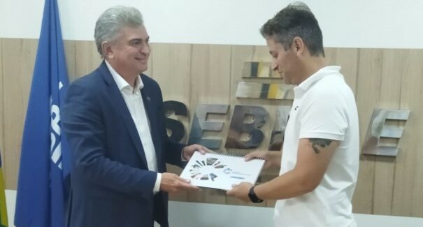 Diretor Superintendente do Sebrae no Maranhão recebe visita do diretor da AEB