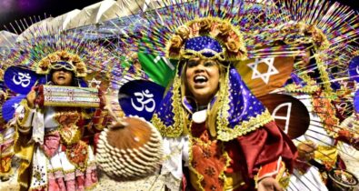Desfiles dos Blocos Tradicionais do Carnaval 2023 continuam nesta segunda-feira (20)