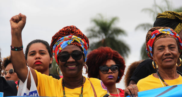 Cerca de 86% de trabalhadoras negras relatam casos de racismo, diz pesquisa
