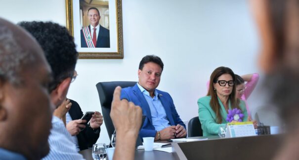 Brandão viaja ao exterior; Felipe Camarão assume governo do Maranhão nesta terça (11)