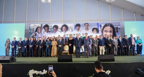Brandão empossa novo secretariado estadual e anuncia benfeitorias à Região Tocantina