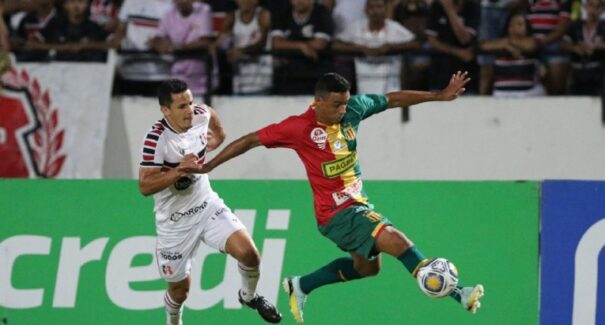 Sampaio Corrêa perde para o Santa Cruz e cai para o 5° lugar