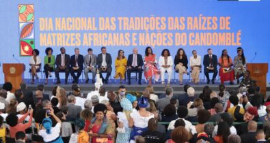 Lula assina decreto que institui cotas raciais em 30% dos cargos de confiança