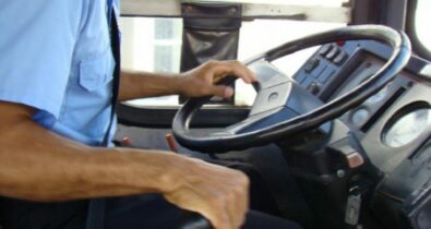 Motorista de ônibus é golpeado com faca durante assalto em São Luís