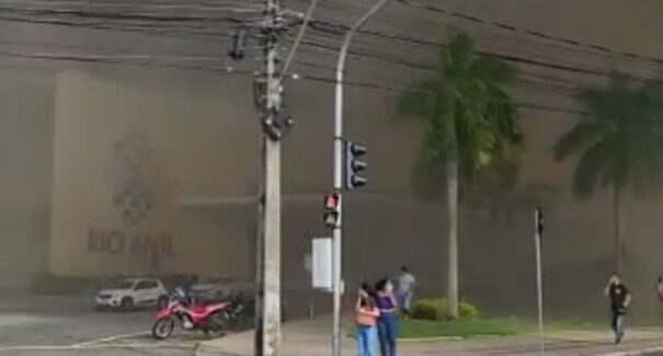 Presidente do Procon-MA anuncia que Rio Anil Shopping será notificado por incêndio