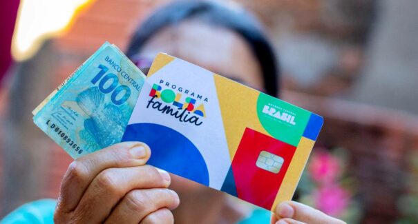 Caixa paga parcela de junho do Bolsa Família a beneficiários com NIS final 4