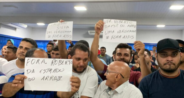 População de Imperatriz pede impeachment do Prefeito Assis Ramos