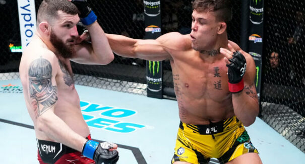 Maranhense Caio Borralho vence rival polonês no UFC