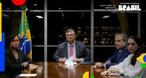 Flávio Dino alerta sobre grupos neonazistas no Maranhão