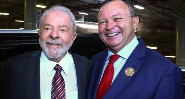 Carlos Brandão vai à China em comitiva do presidente Lula