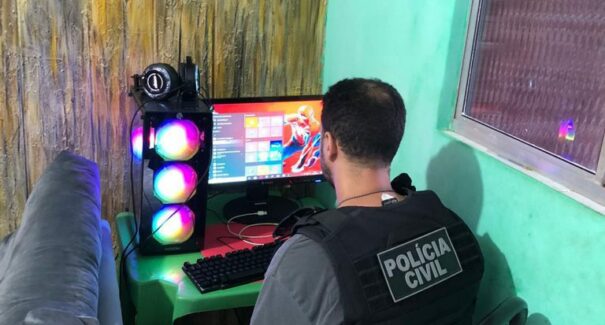 Polícia apreende adolescente de 16 anos por ameaças de ataque a uma escola de São Luís