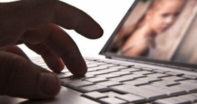 Homem é preso suspeito de divulgar na internet pornografia infantil