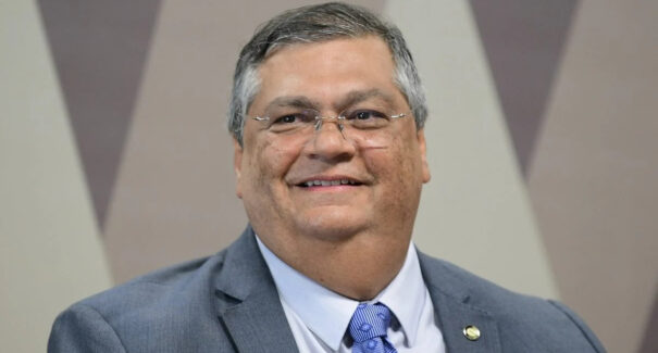 Dino afirma que é “muito difícil dizer não” caso seja indicado como ministro do STF