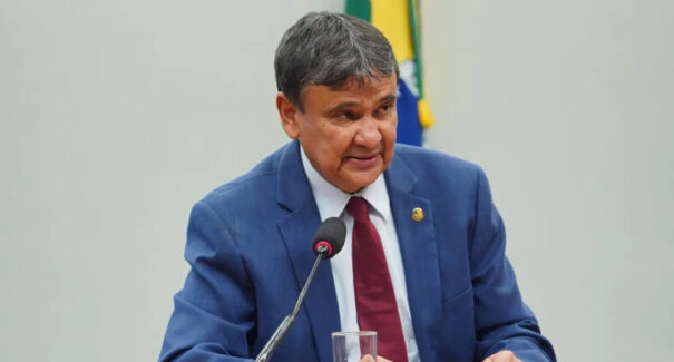 Wellington Dias firma acordo para inclusão socioeconômica de público do Cadastro Único