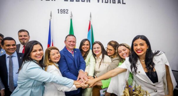 Brandão é homenageado na sessão da Assembleia Itinerante em Caxias