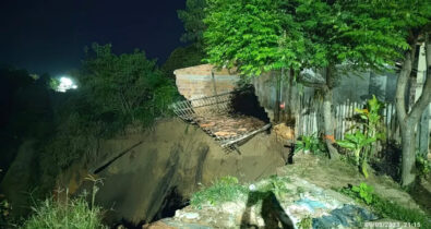 Em Buriticupu, mais uma casa é atingida por voçoroca
