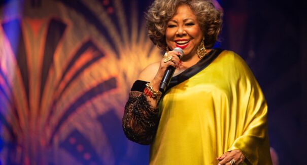 Alcione é vítima de assalto no Rio de Janeiro
