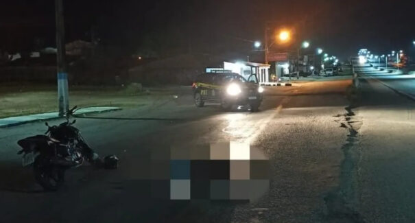 Motociclista sem capacete e habilitação morre após atingir lombada na BR-135