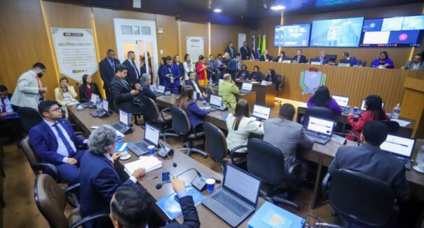 Câmara Municipal aprova cinco projetos de lei