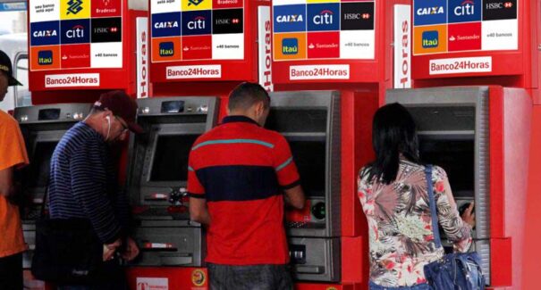 Grandes bancos aderem ao Desenrola, programa para renegociação de dívidas