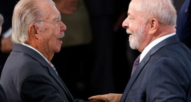 Sarney será homenageado por Lula em inauguração de ferrovia