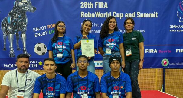 Alunas do IEMA são vice-campeãs do mundial de robótica na Alemanha