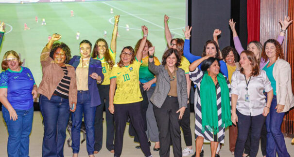 Ministras de Lula são barradas no Planalto e relatam discriminação