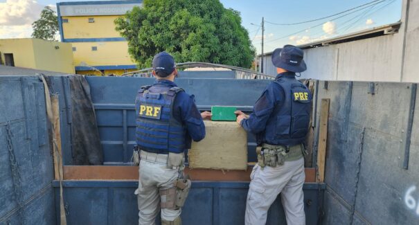 PRF-MA apreende quase meia tonelada de drogas em Balsas