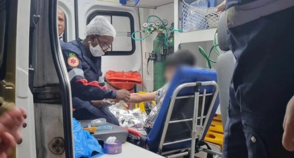 Criança é resgatada após ser arrastada por corrente em praia de São Luís