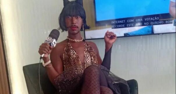 Drag queen “Gata Preta” é encontrada morta em matagal de São Luís