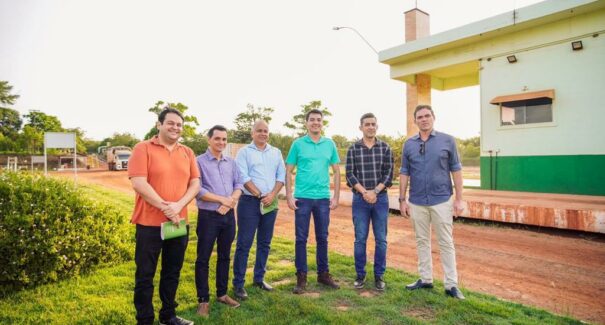 Comissão de Meio Ambiente realiza visita técnica ao aterro sanitário de Titara