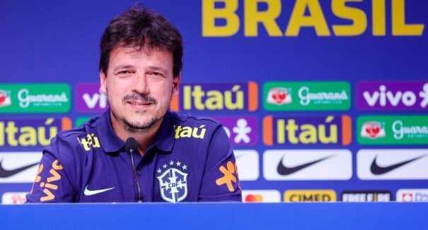 Fernando Diniz faz primeira convocação como interino
