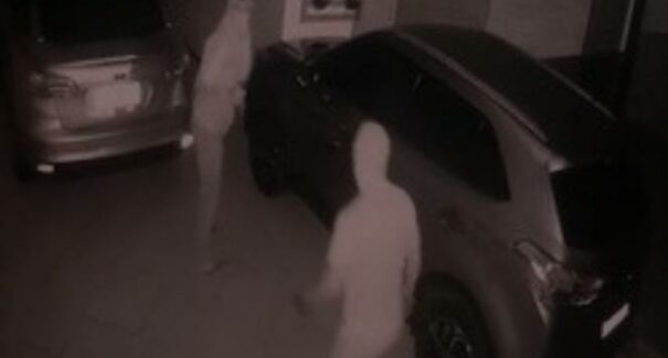 Vídeo mostra criminosos invadindo residência no Cohatrac, em São Luís